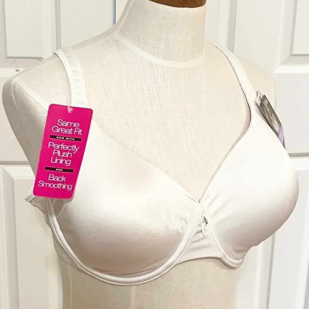 NWT! Bali One Smooth U Back Smoothing Underwire Bra 3470 – 42D (White)